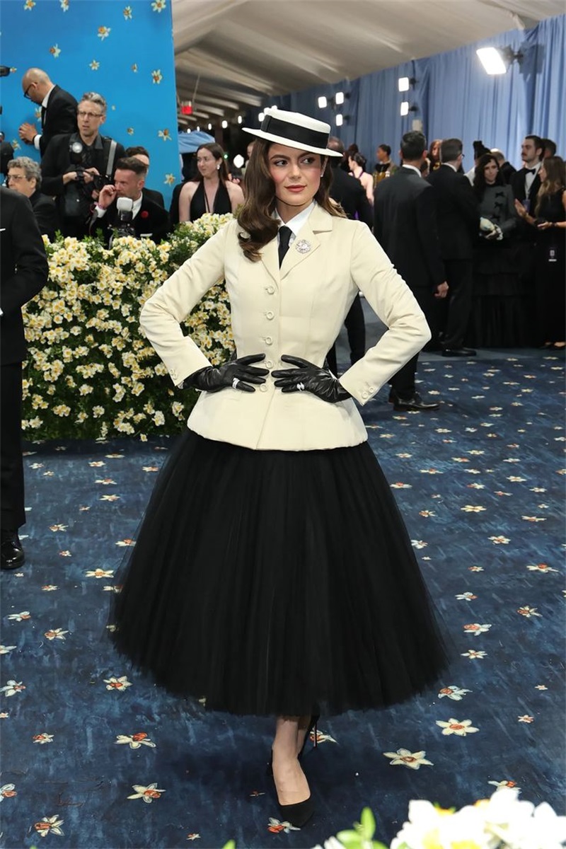 Women Formal Wear Black And White - ผู้หญิงสีขาวชุดกระโปรงชุดฤดูร้อน 2 ชิ้นเสื้อ + สีดําTulleพรหมชุดออกแบบที่กําหนดเองแจ็คเก็ตธุรกิจอย่างเป็นทางการ