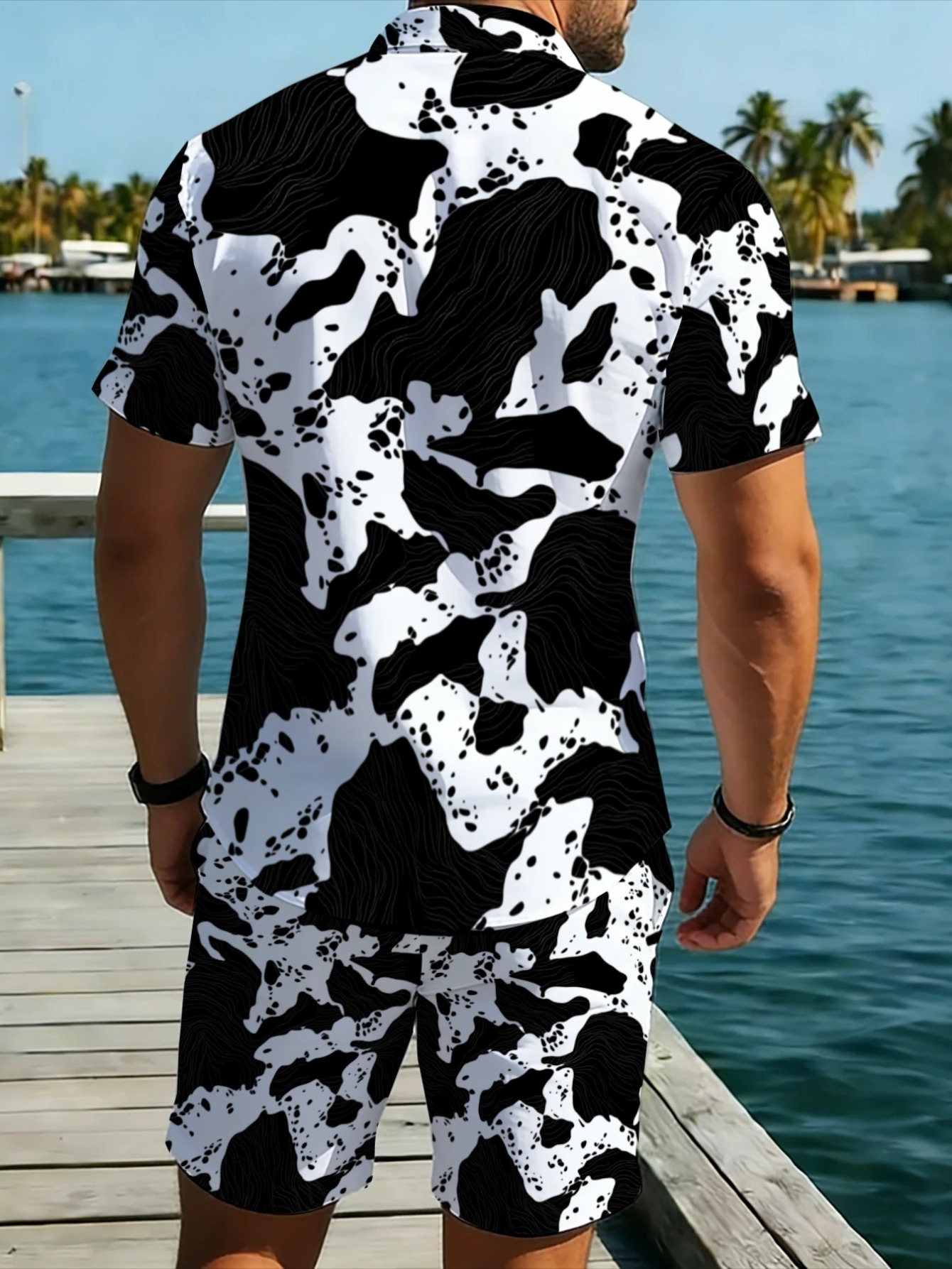 ชุดเซ็ตผู้ชายลายกราฟิกพรางตัวแ - Monochrome Suit Set บทวิจารณ์และราคา