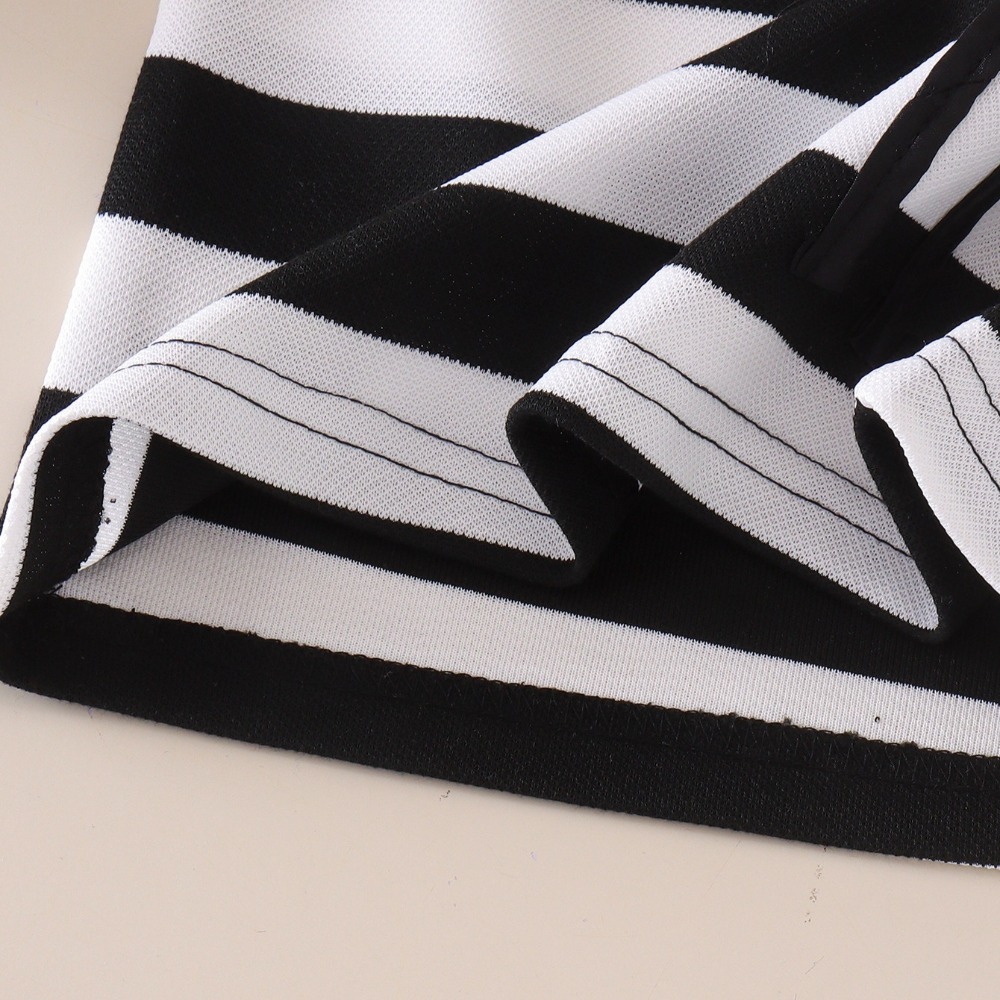 ชุดเสื้อยืดลายทางขาวดำสำหรับเด - Monochrome Suit Set บทวิจารณ์และราคา
